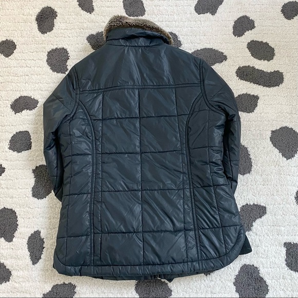 VANS Black Jacket w/Faux Fur Collar - Picture 8 of 16